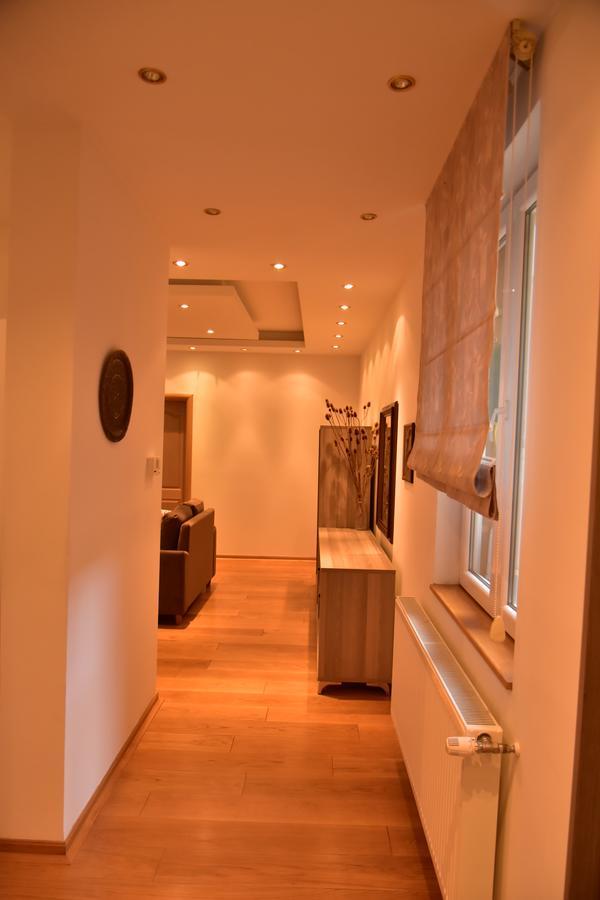 Ferhadija Luxury Apartment SJJ Exterior photo