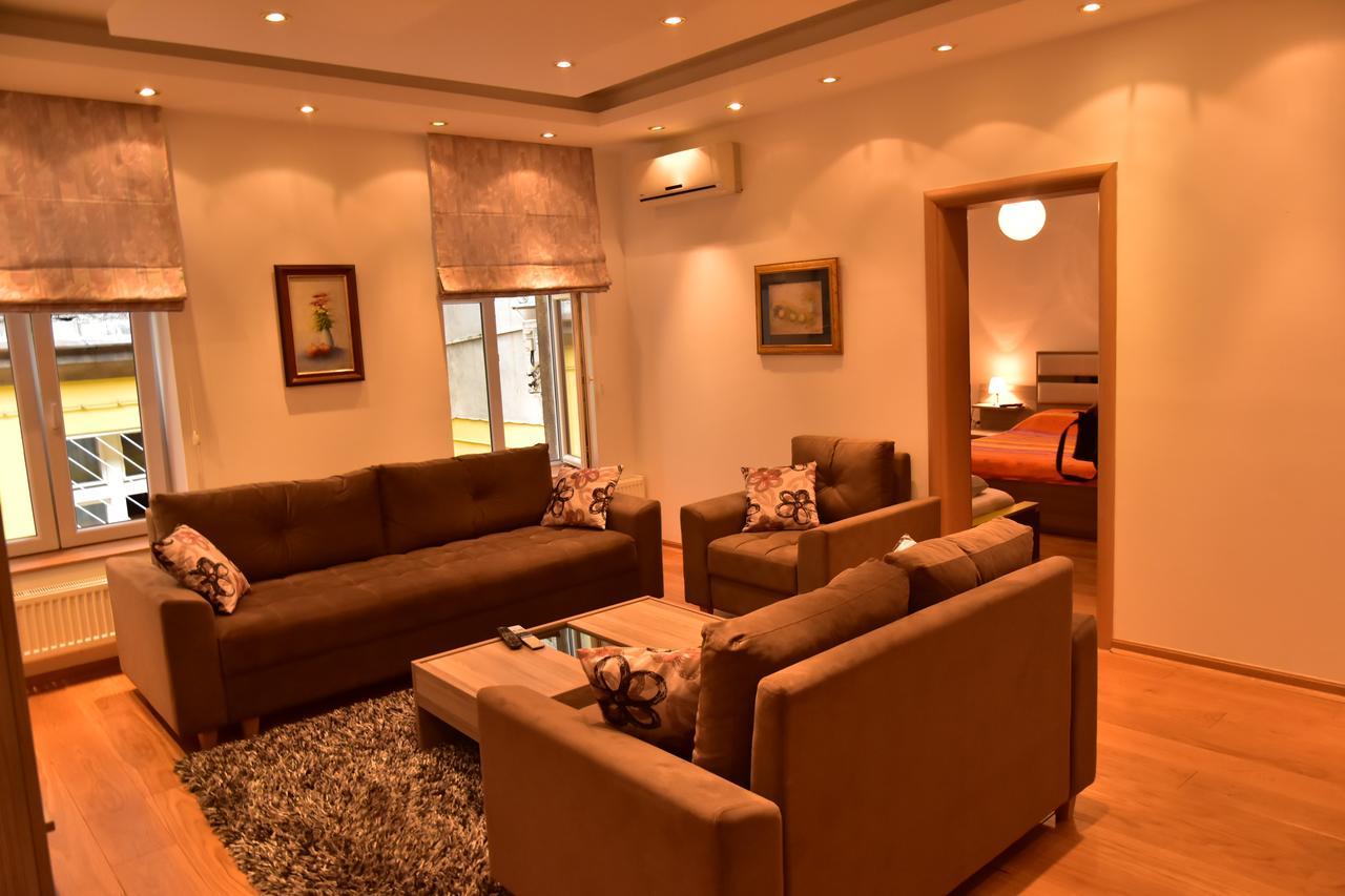 Ferhadija Luxury Apartment SJJ Exterior photo